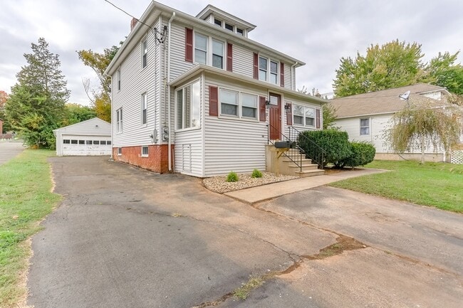 Photo - 18 Peck St