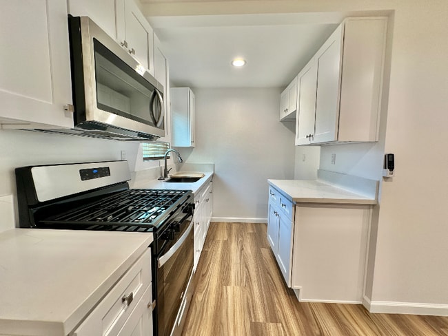 Photo - 11602 Killion St Unit 1