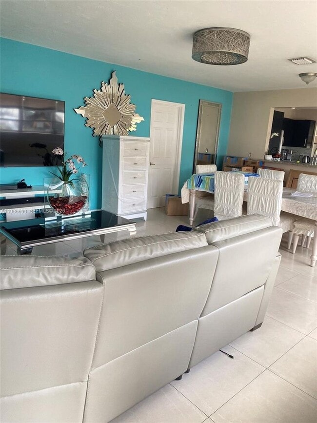 Photo - 740 NE 179th Terrace