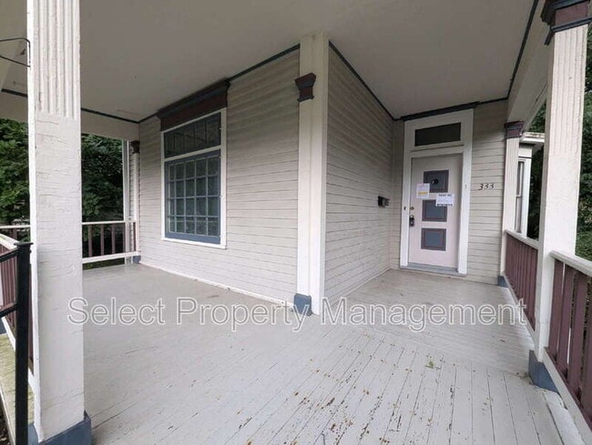 Photo - 333 W Suttenfield St Unit Apt 1
