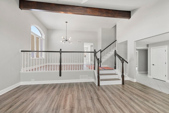 Photo - 790 Eastwind Dr