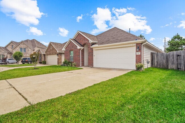 Photo - 7126 Whitlow Wonder Ln