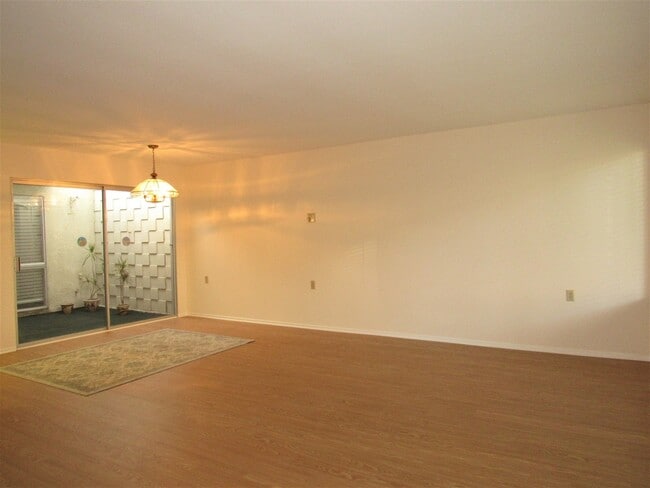 Photo - Beautiful 2 Bedroom Ground Floor Condo in Laguna Woods!