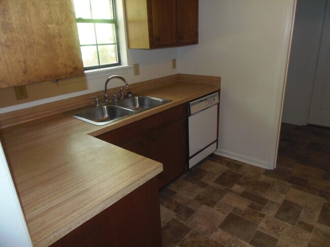 Photo - Charming 1 Story Brick Home