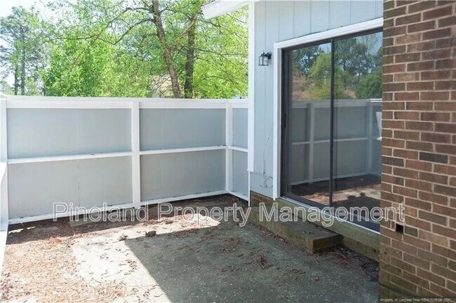 Photo - 2012 Lakemeadow Dr