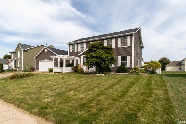 Photo - 1050 W Price St
