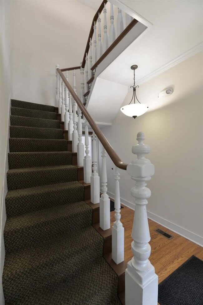 Photo - 1 bedroom with den