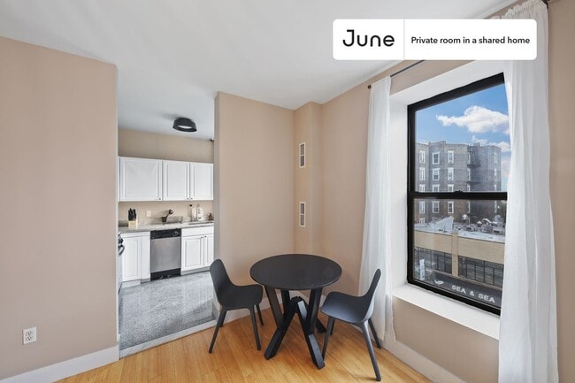 Photo - Room in Shared 2 bed/1 bath home Unidad A