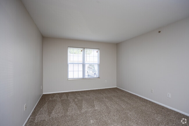 2BR, 1BA - 844 SF - The Bailey
