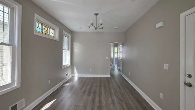 Photo - 218 Dwight St Unidad 1