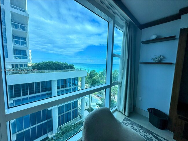 Photo - 6801 Collins Ave Condominio Unidad 611