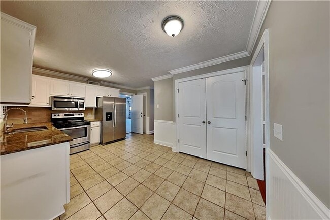 Photo - 2406 Southern Oak Dr SW