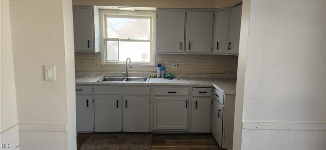 Photo - 48 Eleanor Ave