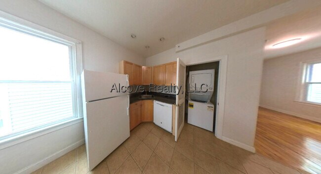 Photo - 357 Prospect St Unidad 3