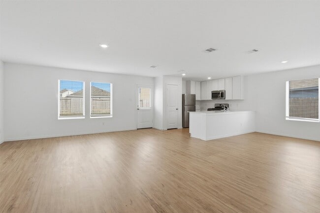 Photo - 21006 Longwitton Ln