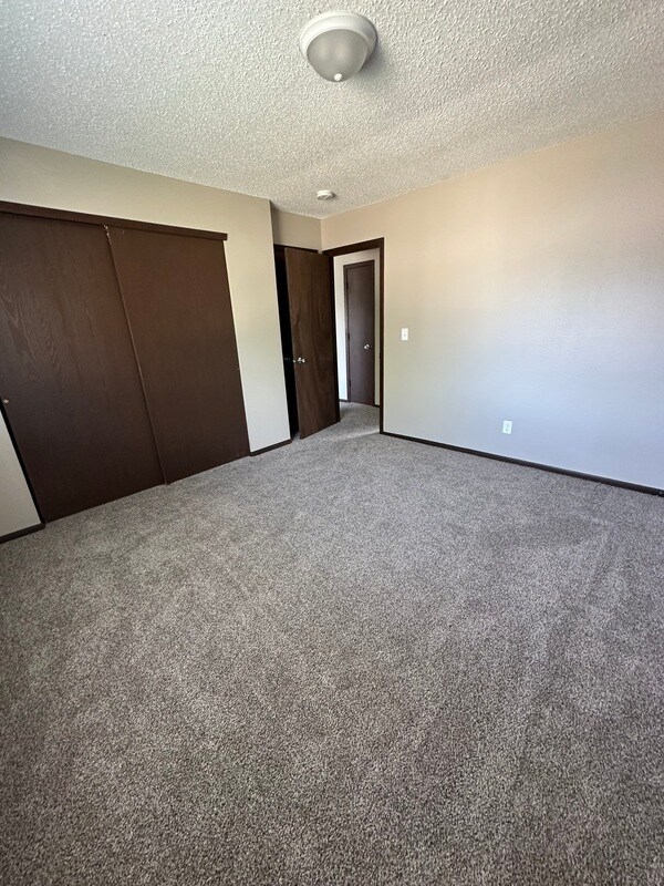 Photo - 900 Terry Ave Unidad 1