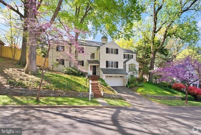 Building Photo - 5152 Manning Pl NW Rental