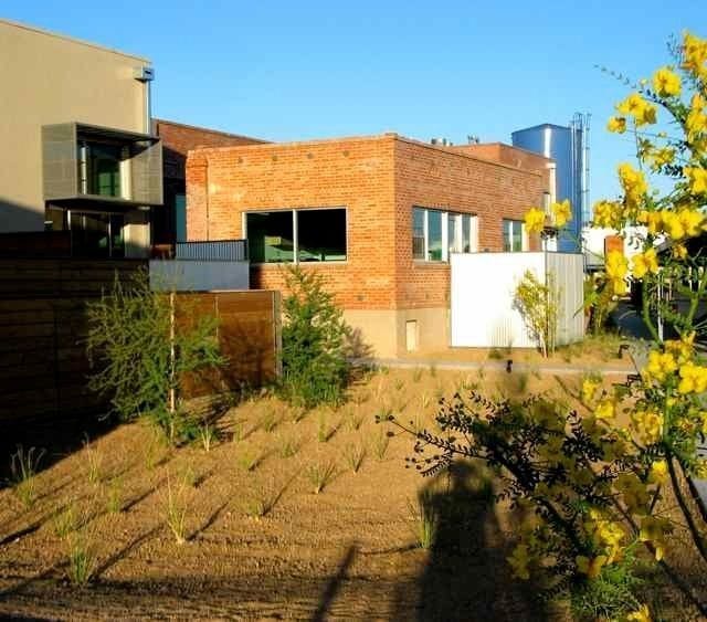 Photo - 1001 E 17th St Unidad 121