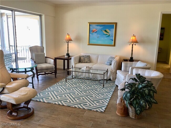 Photo - 2600 Gulf Shore Blvd N Unidad 64