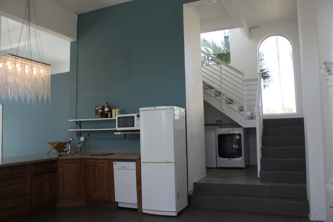 Photo - 5862 Homeland Rd