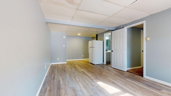 Photo - 221 W Union St Unit C