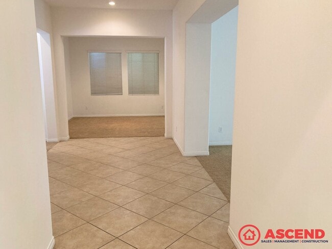 Photo - Amazing Home Located in Gated Community!