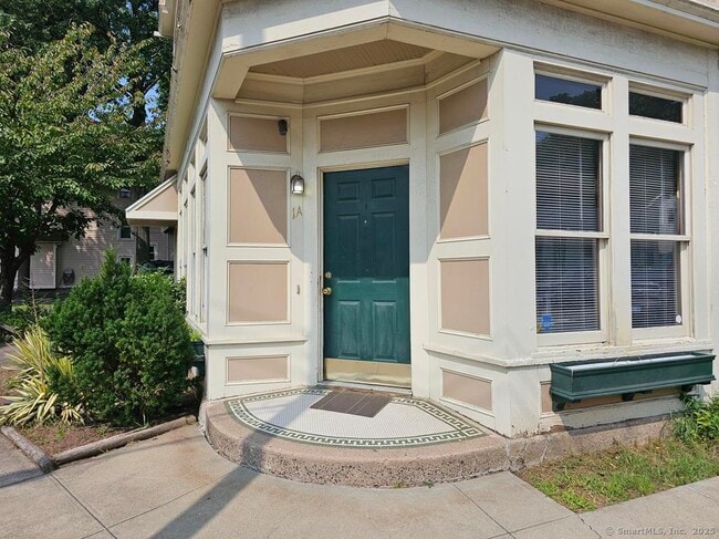 Photo - 169 Winchester Ave Unit 1A