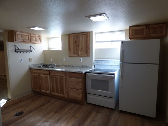 Building Photo - 609 Terry St Unit 609 Terry Street #A