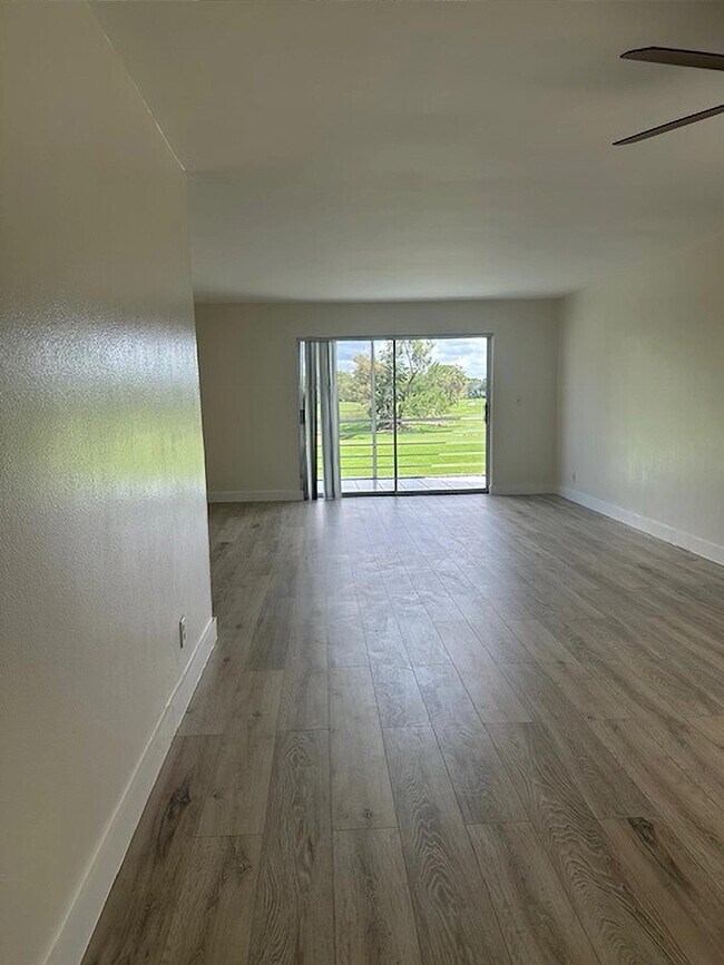 Photo - 8205 NW 61st St Unit B218