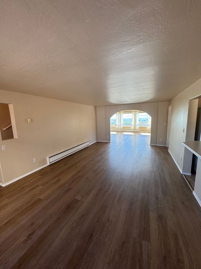 Photo - 3-Bedroom Home with Spectacular Views and ...