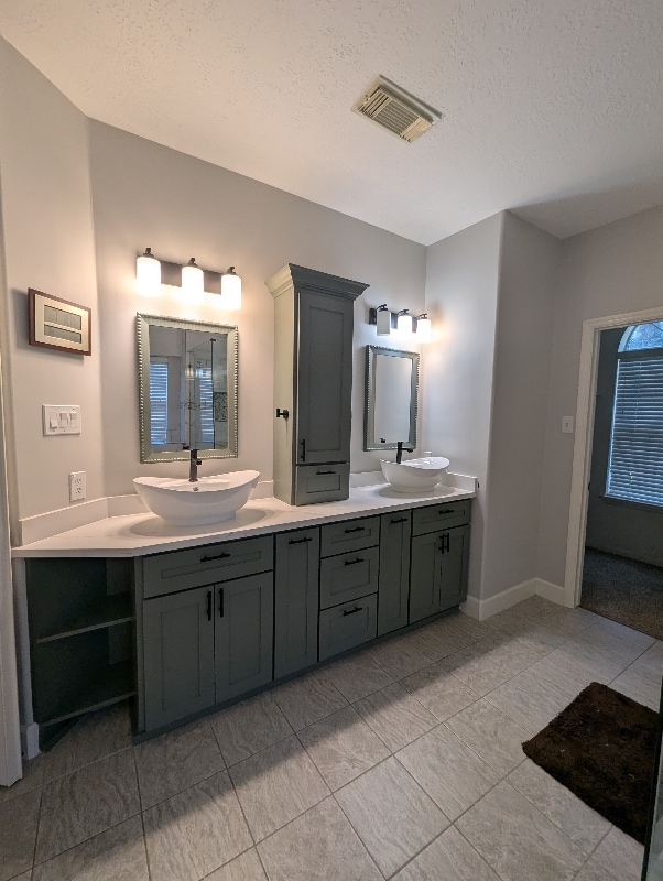 Photo - 4030 Harwood Dr