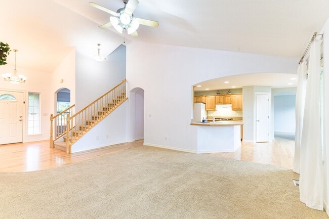 Photo - Private Oasis with Panoramic Mountain Views – 4 BR Plus Bonus Room / Office