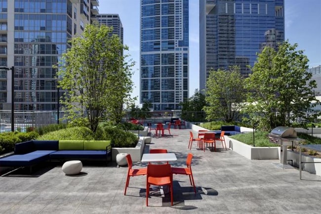 Photo - 299 E Wacker Dr