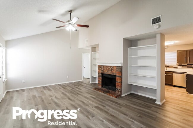 Photo - 1201 Cardinal Oaks Dr