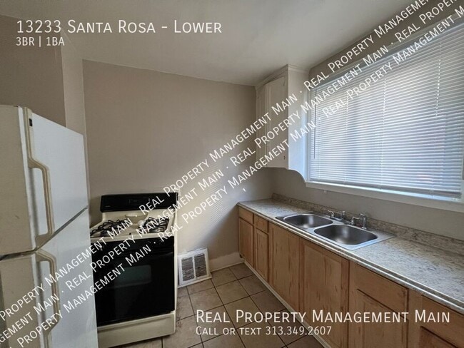 Photo - 13233 Santa Rosa Dr Unit Lower