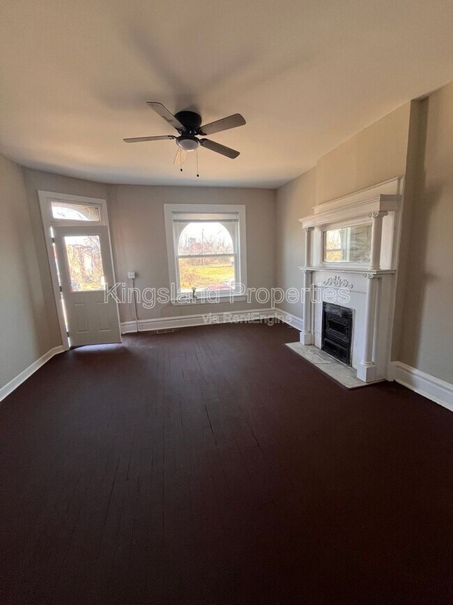 Photo - 4578 Evans Ave