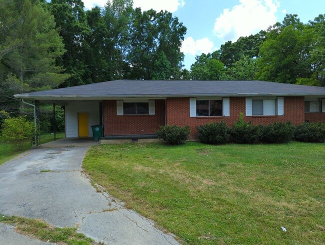 Photo - 1302 Ridgefield Cir Unit 1302 Ridgefield Cir Apt A