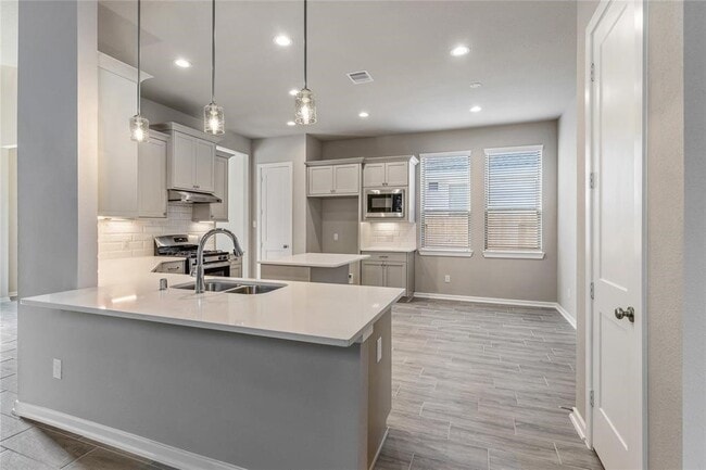 Photo - 4207 Maple Glen Dr