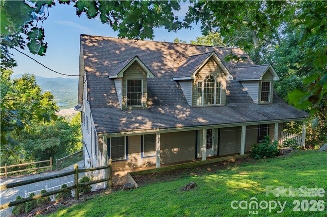 Photo - 40 Crestwood Dr