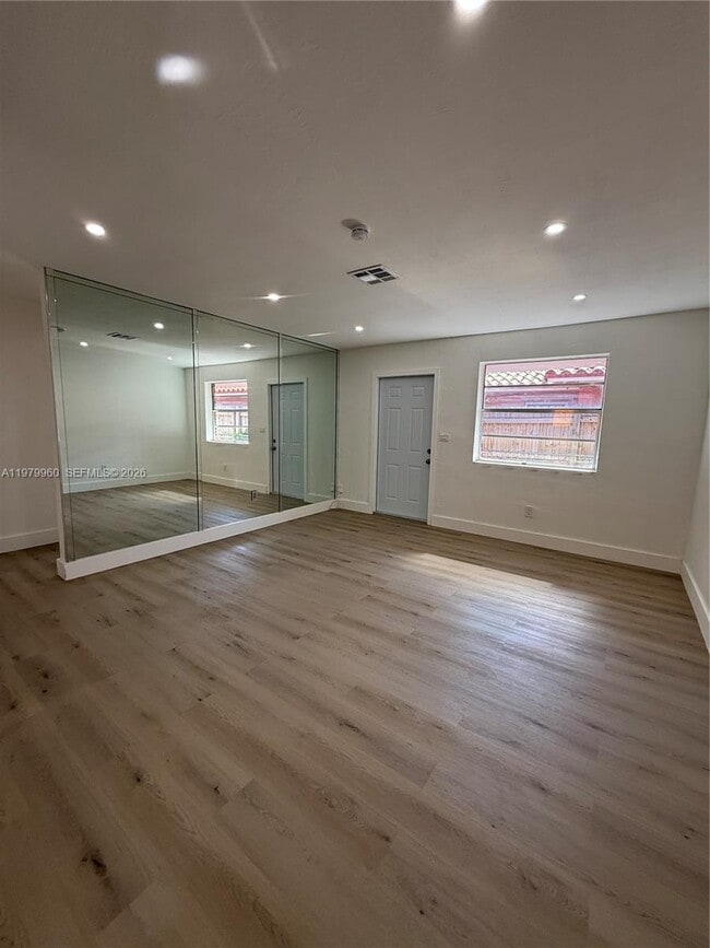 Photo - 3610 SW 25th Ter Unit 3612