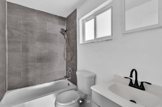 Photo - 2160 NW 29th St Unit 16