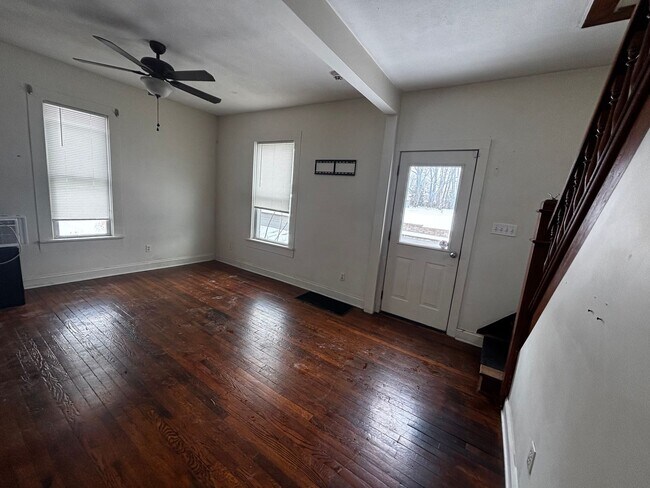 Photo - lib541 Unit A