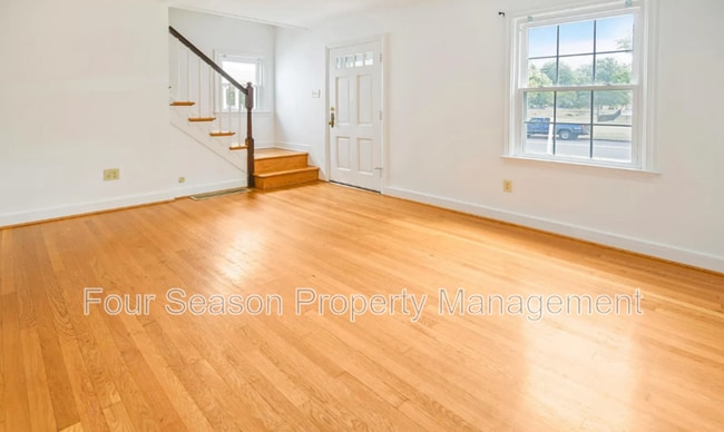 Photo - 139 Belview Ave