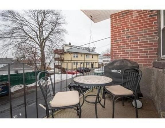 Photo - 2035 Commonwealth Ave Unit 4