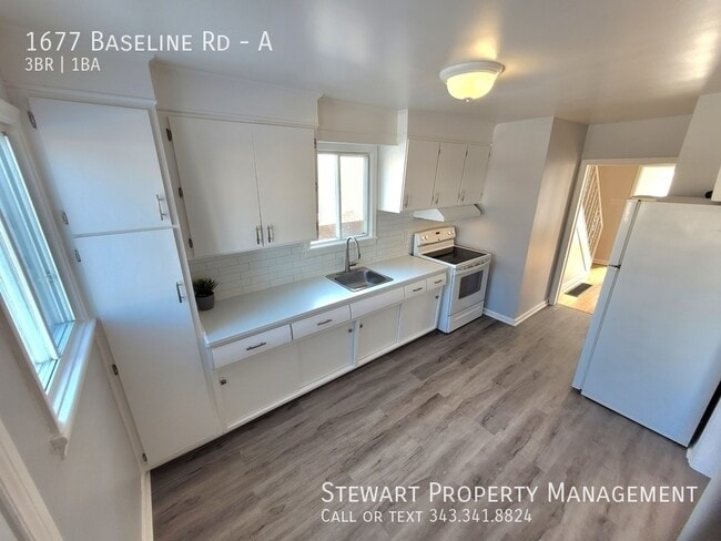 Photo - 1677 Baseline Rd Unité A