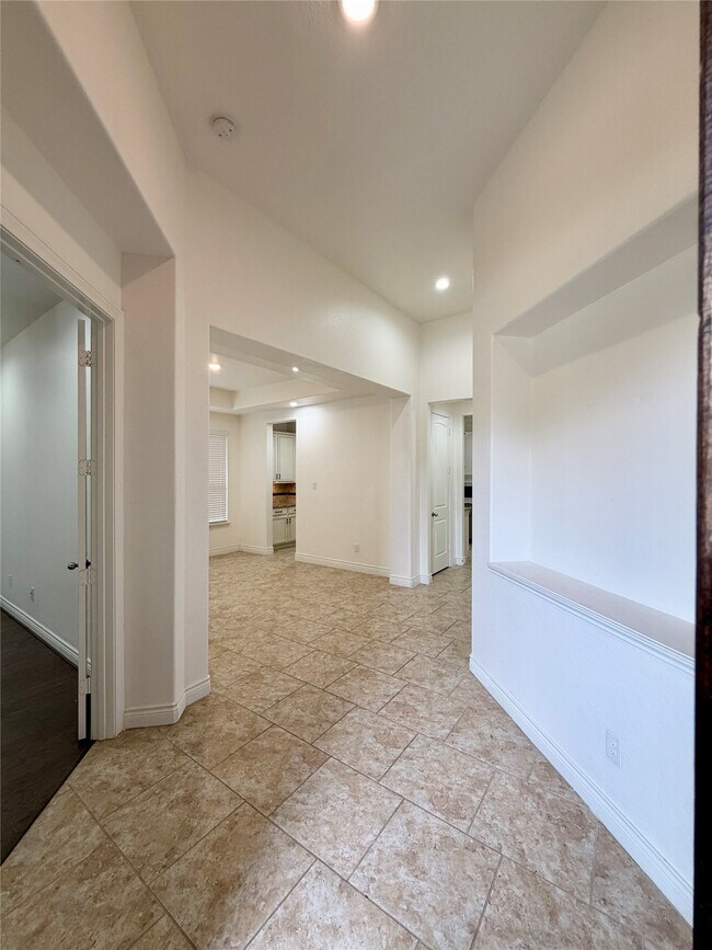 Photo - 6515 Sterling Shores Ln