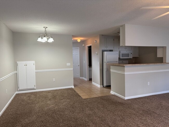 Photo - 160 N Spring View Dr