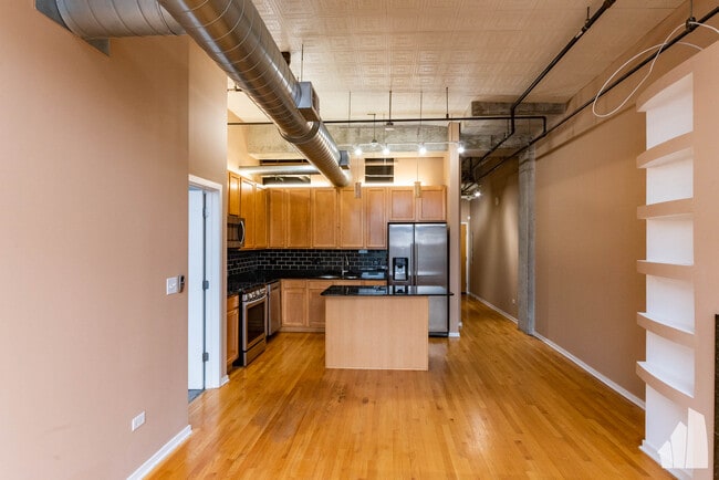 Photo - 933 W Van Buren St Unit 902