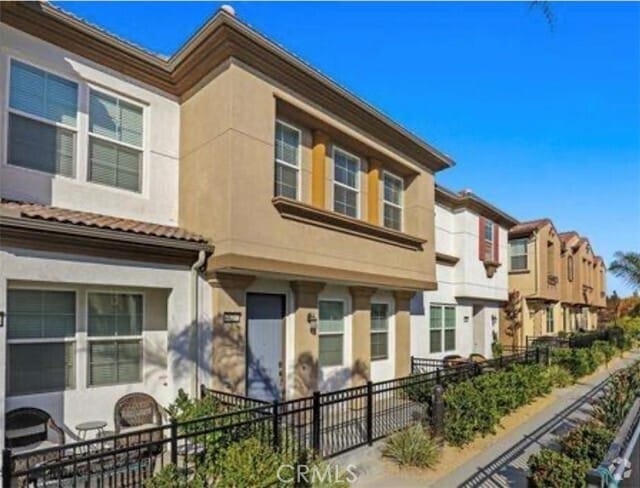 Building Photo - 40302 Calle Real Rental