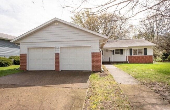 Photo - WEST LAFAYETTE SCHOOLS...Well-Maintained Ranch Home with Hardwood Floors